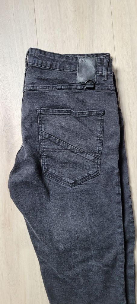 Spodnie jeansy MEDICINE męskie. rozm 33/32 Slim fit