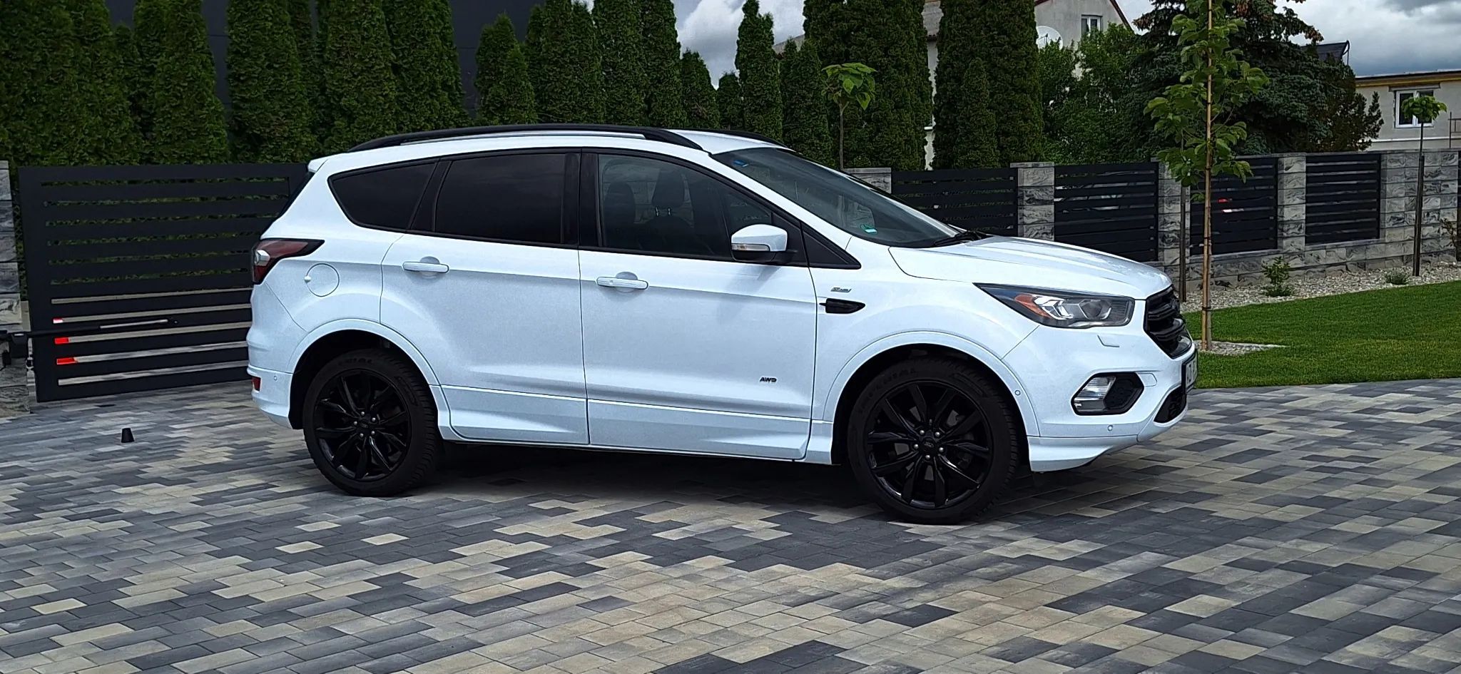 Ford Kuga Zadbana Kuga ST Line z Niemiec bezwypadkowa, serwisowana