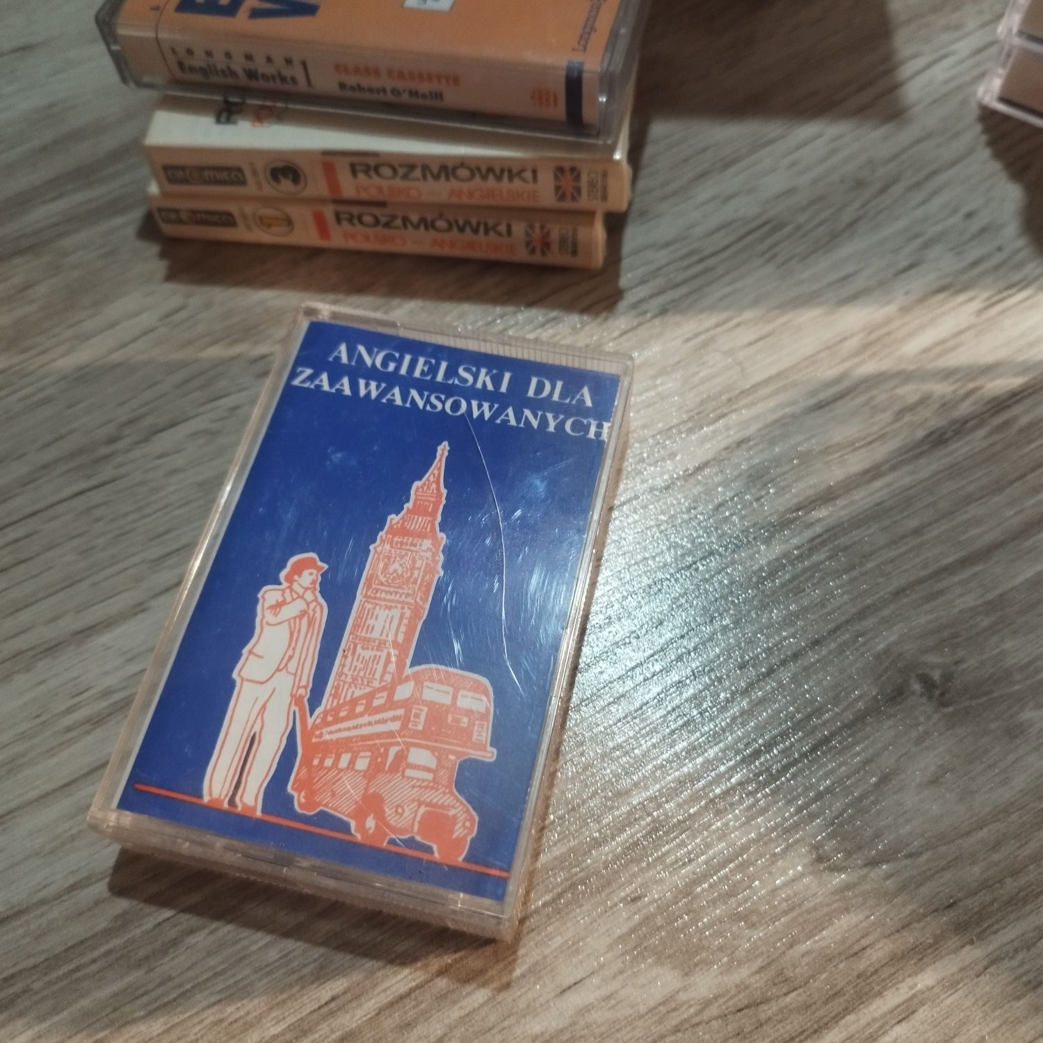Zestaw kaset Magnetofonowych trzy języki 27szt