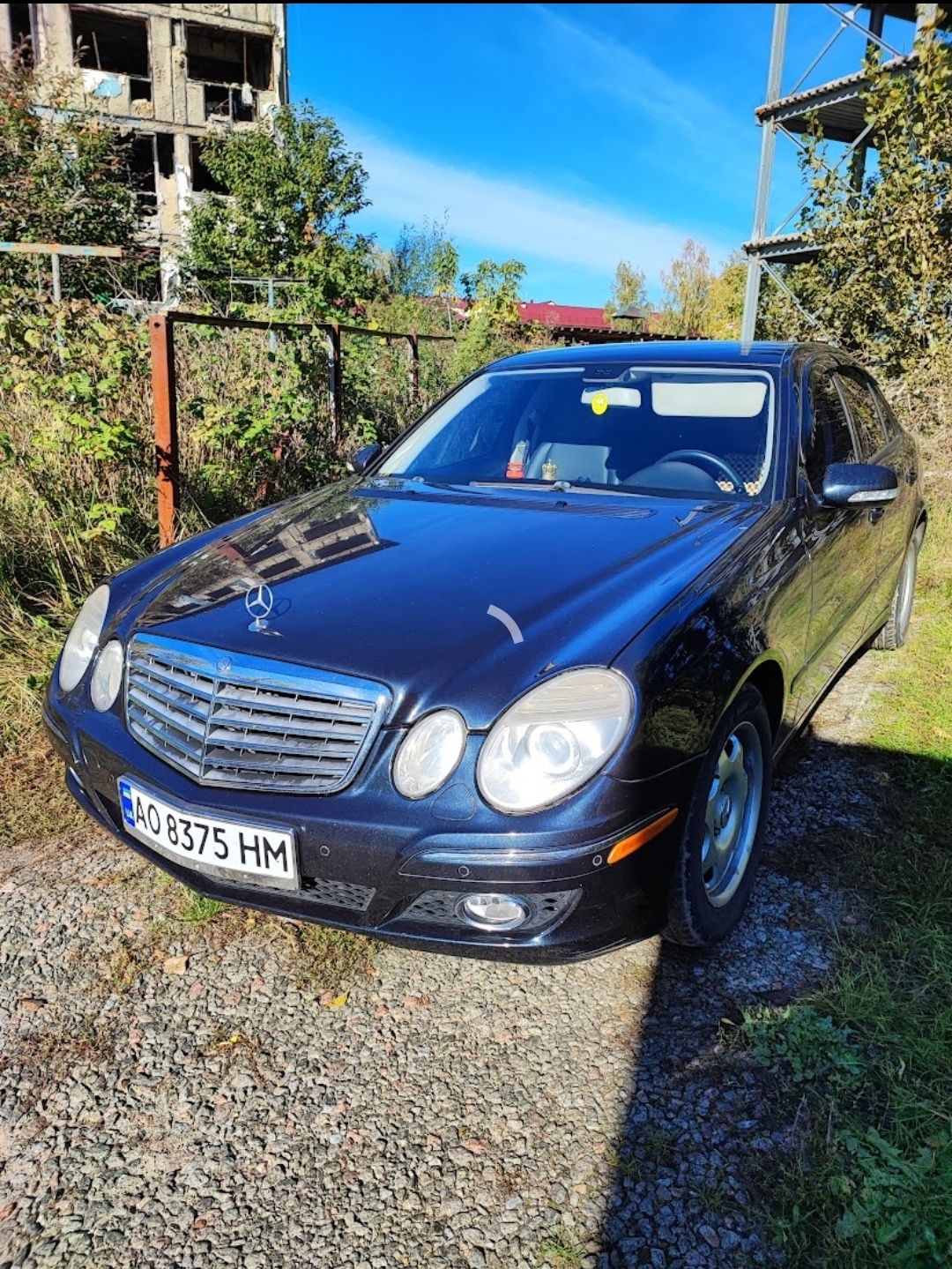 Mercedes-Benz W211