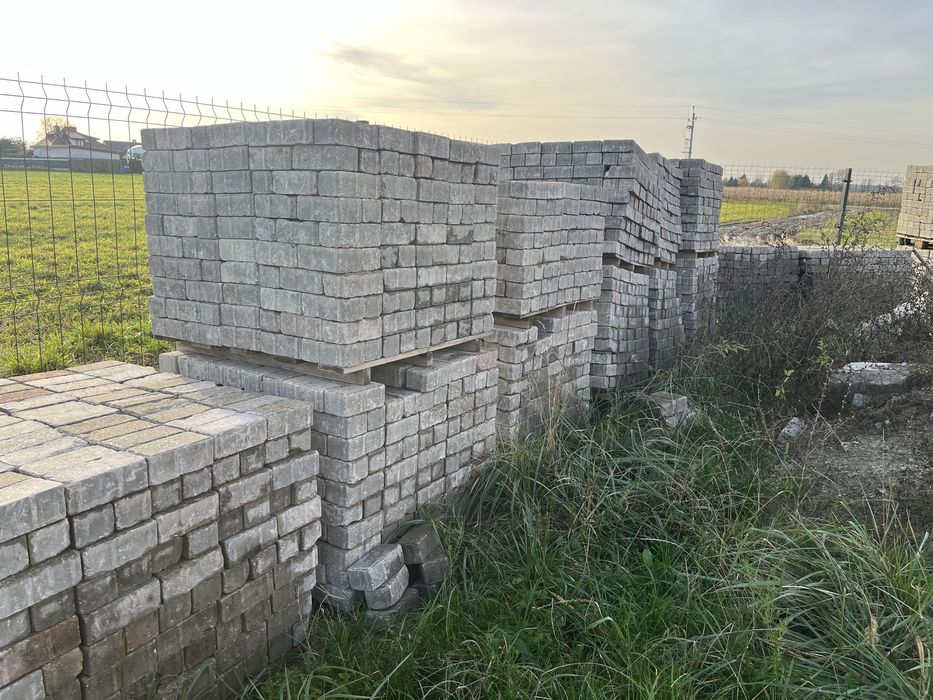 Kostka brukowa z rozbiórki 20x10x8