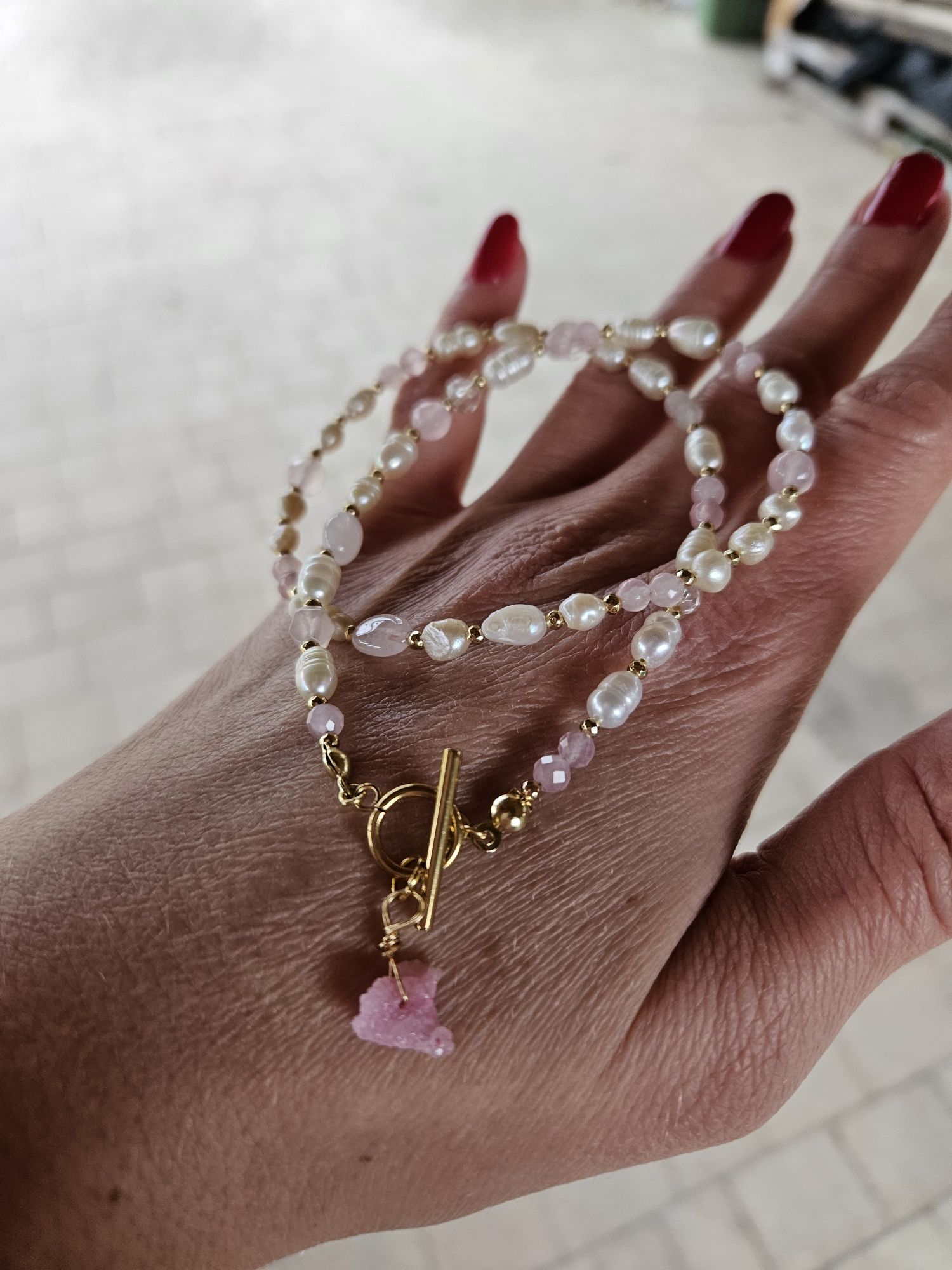 Naszyjnik Choker kamienie naturalne Perły naturalne Kwarc różowy Druzy