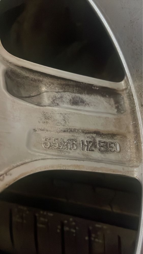 Продам диски з резиною 5/112   205/60/R16  Ціна 220дол.