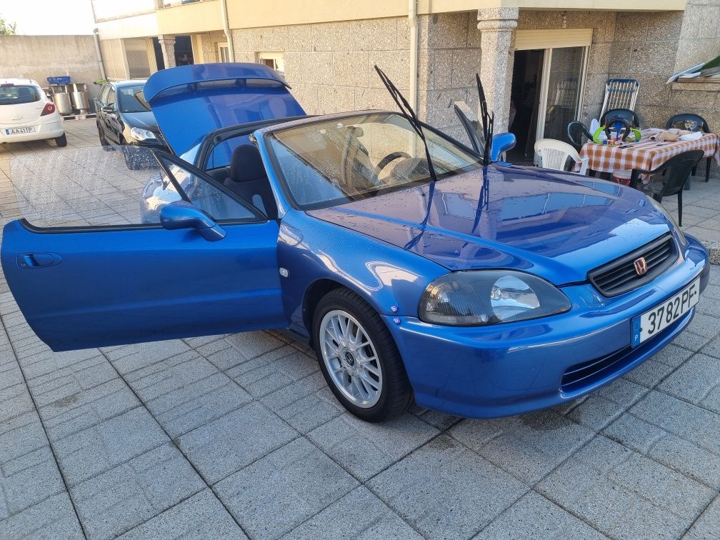 Honda crx del sol