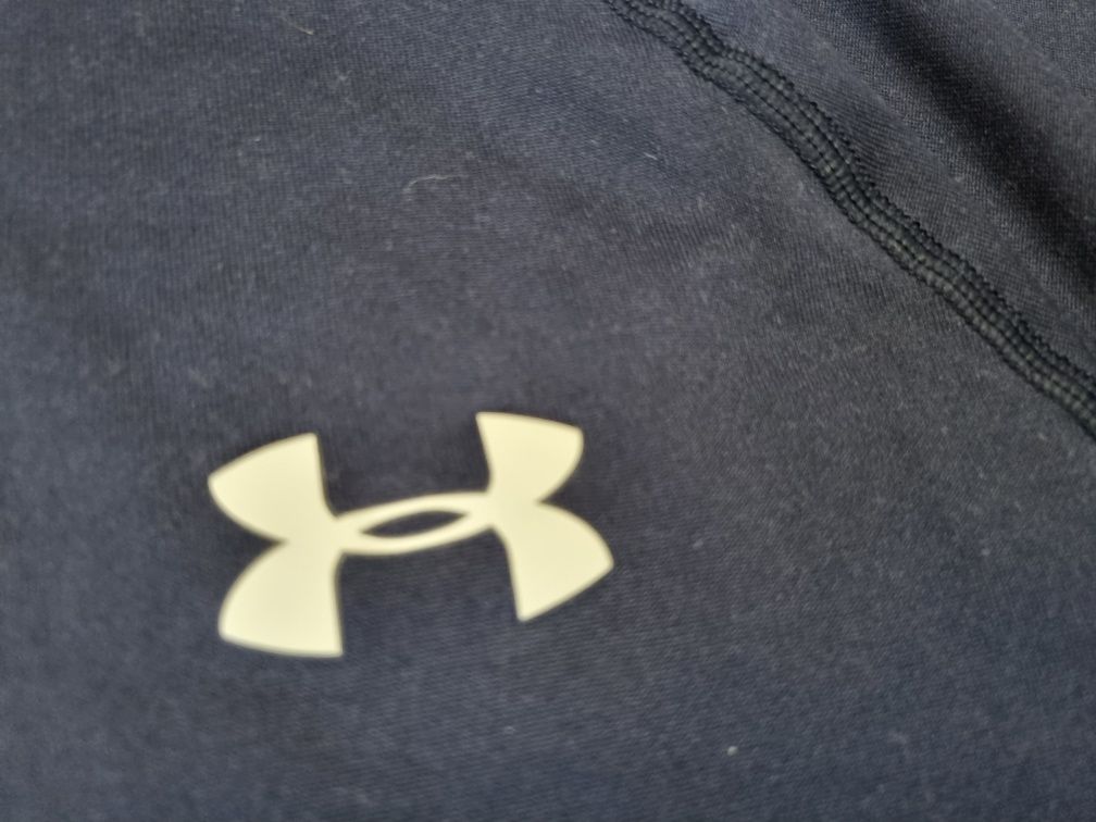 Koszulka bluzka Under armour M 38