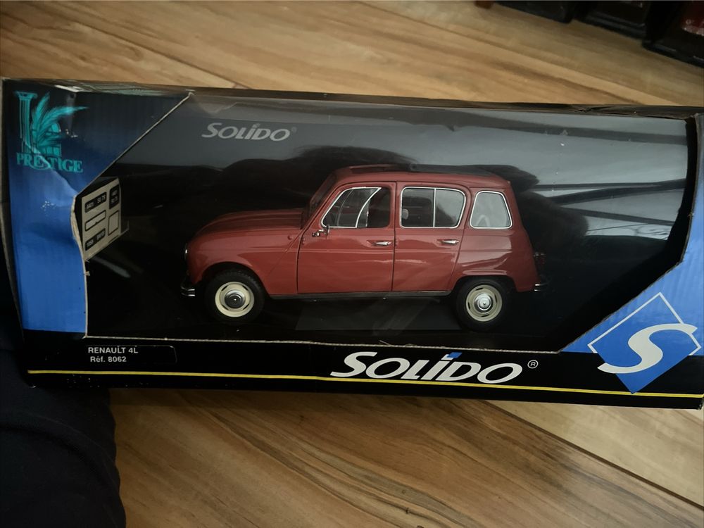 Minuatura Renault 4L
