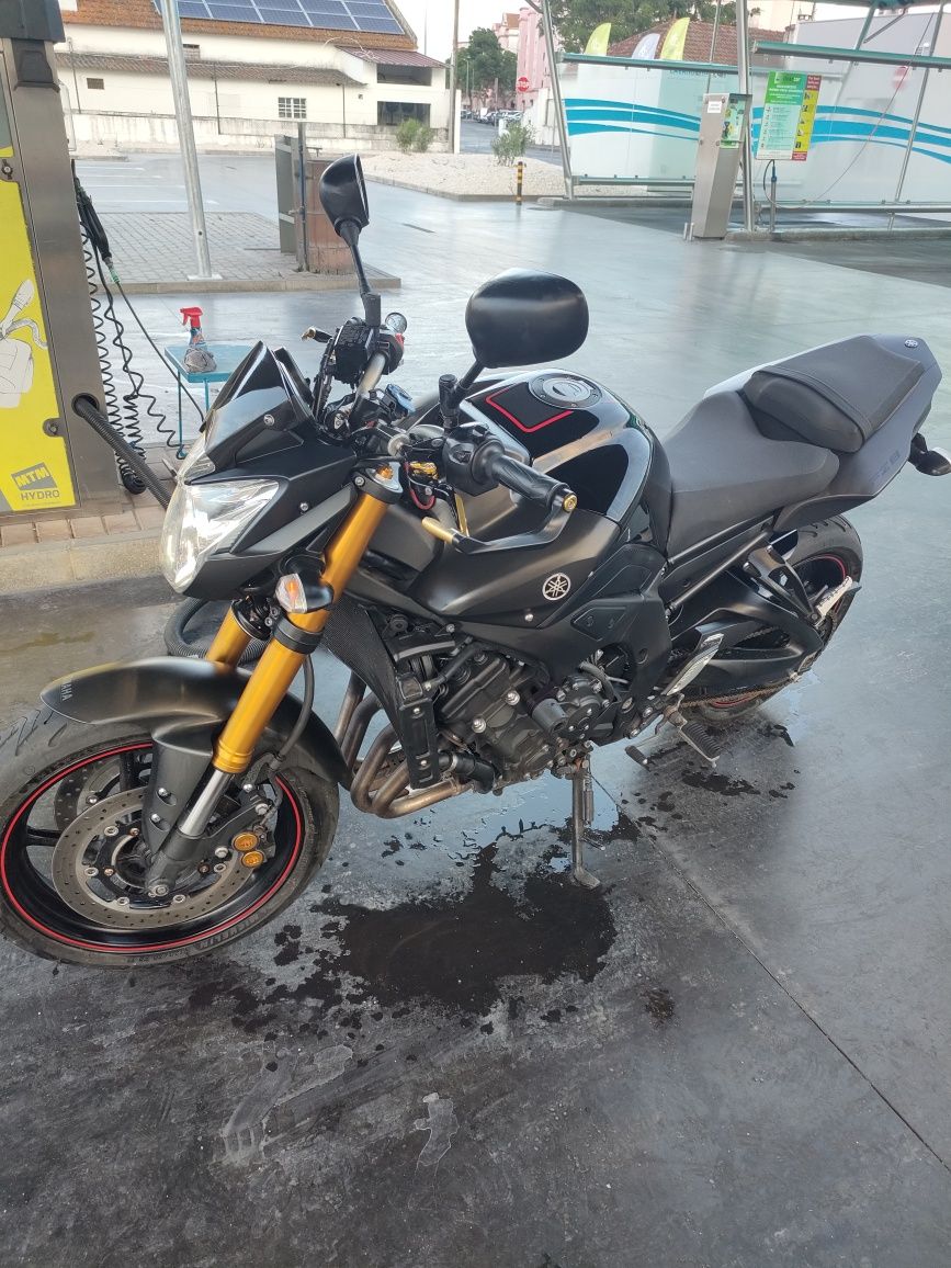 FZ800 vendo ou troco por Honda Varadero ou cb500x