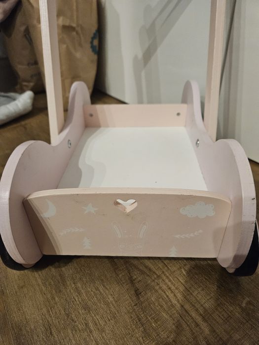 Wózek pchacz drewniany z klockami