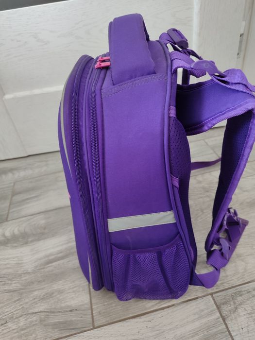 Портфель для дівчинки 1-4клас