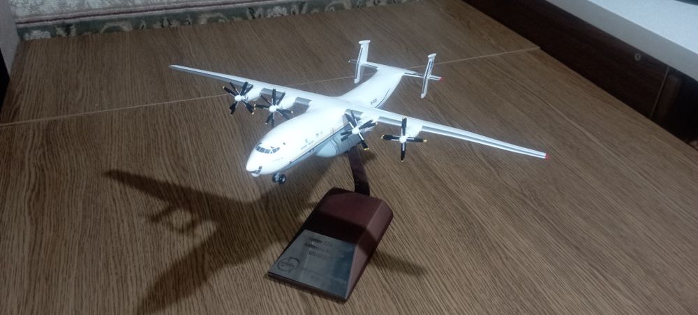 1:200 Ан-22А "Антей" Авіалінії Антонова