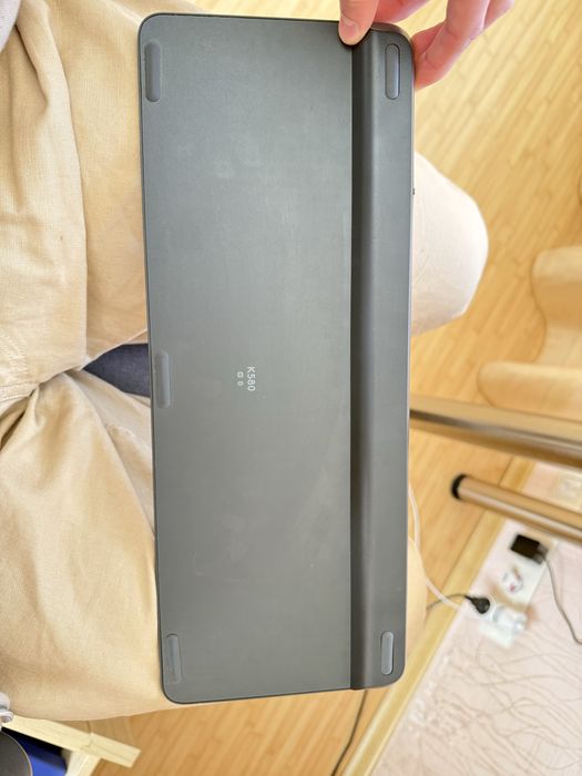 продам клавіатура logitech k 580