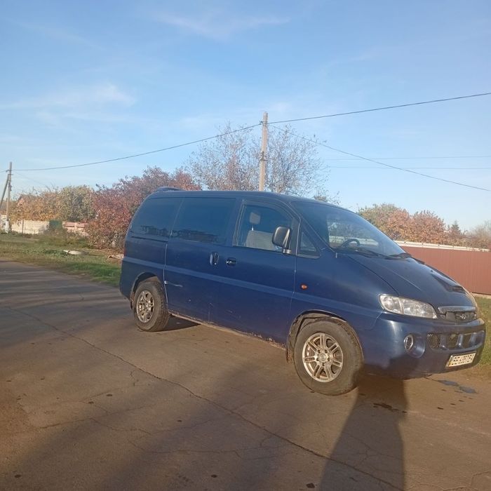 Продам Hyundai H-1