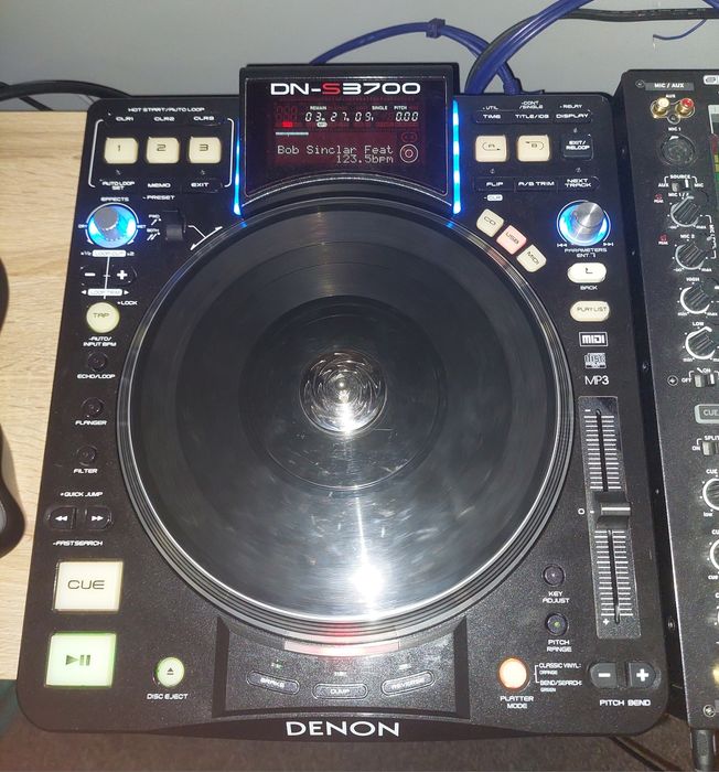 Reloop RMX80 +2x Denon DN-S3700