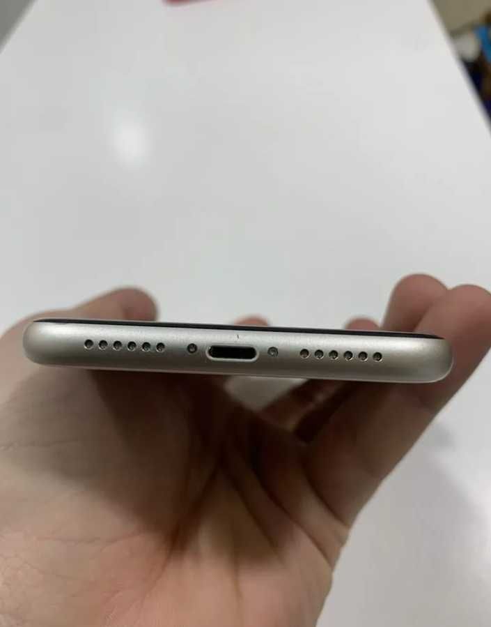 iPhone 11/64gb/white/unlock