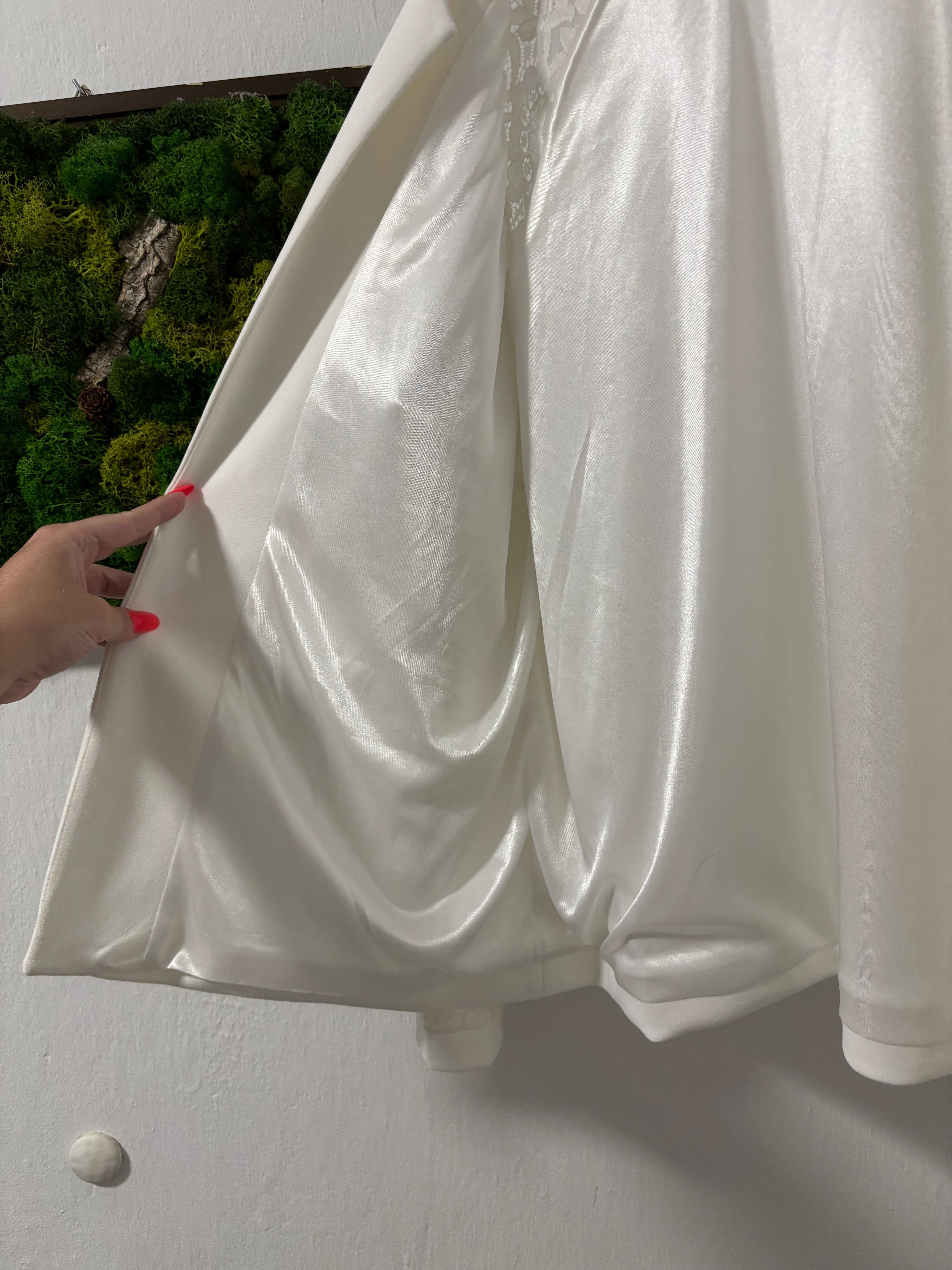 Żakiet plus size biały 48