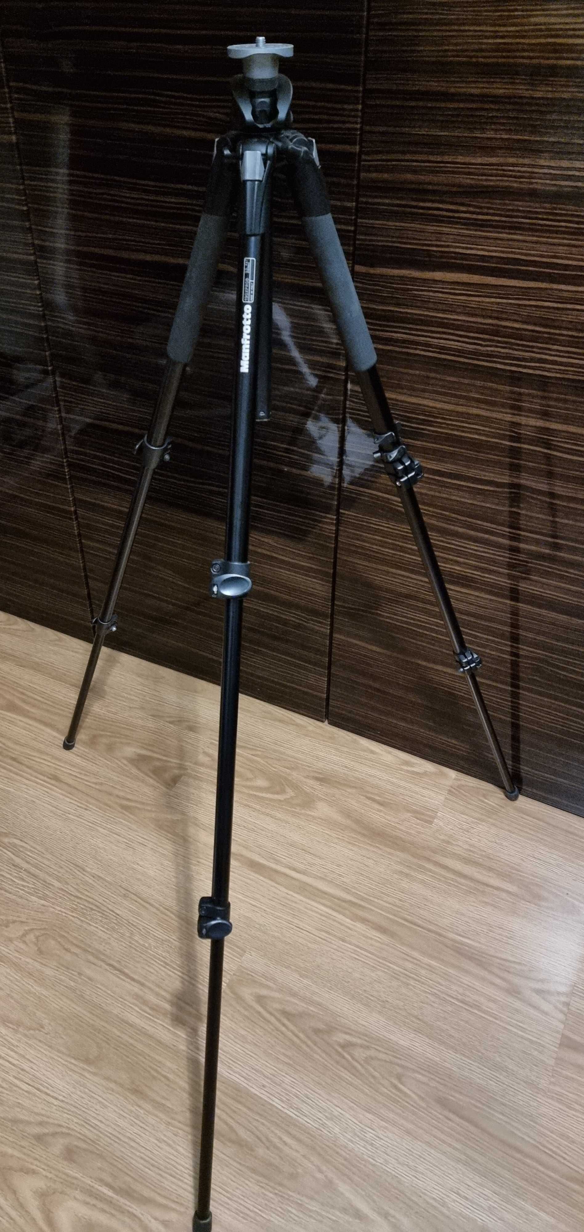 Tripé Manfrotto 190XProB