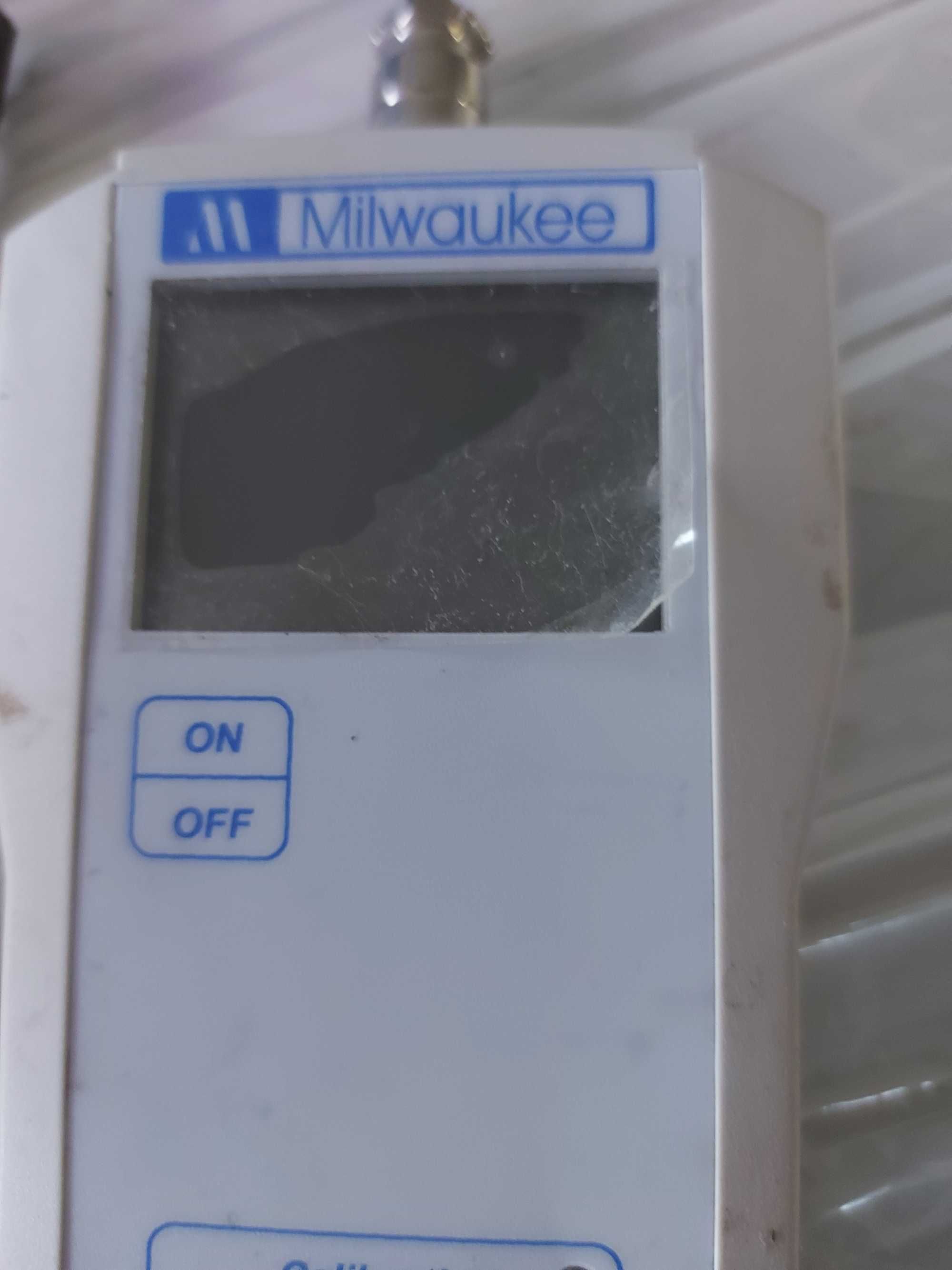 Milwaukee MW 302 miernik EC w roztworze