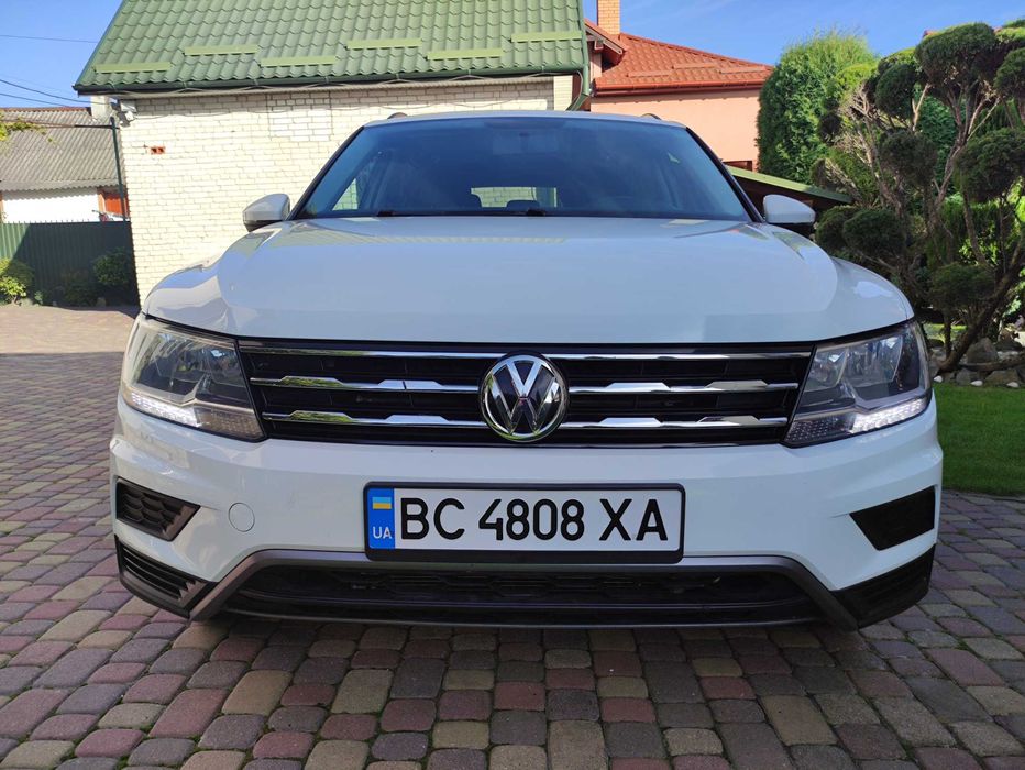 Volkswagen Tiguan,  2017
