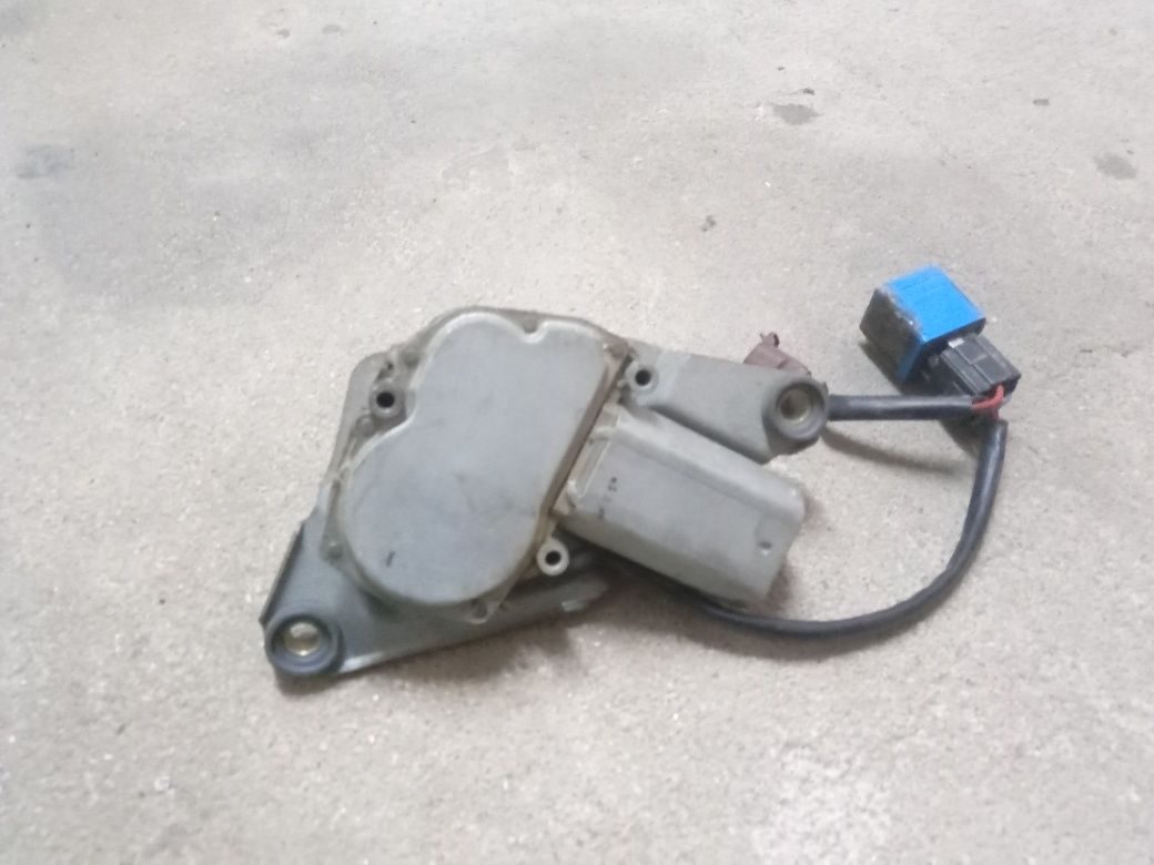 Motor de escovas traseiro Peugeot 106