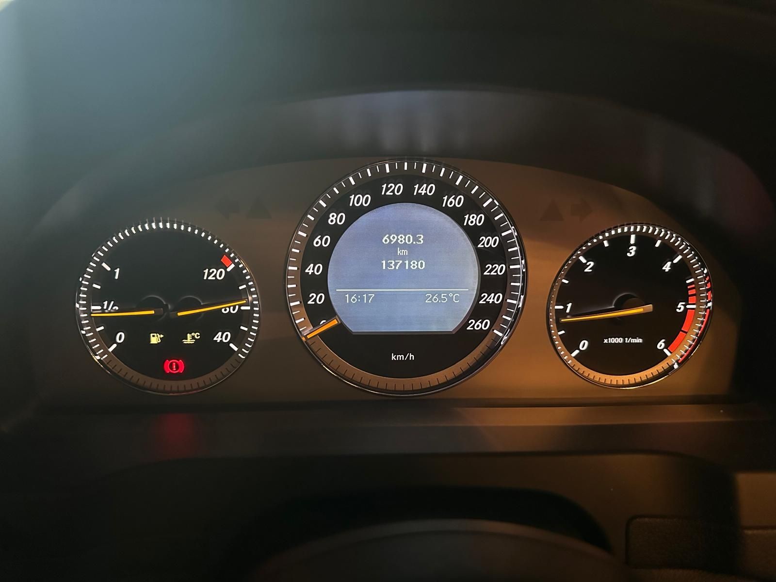 Mercedes Benz class C 200 137mil km full extras