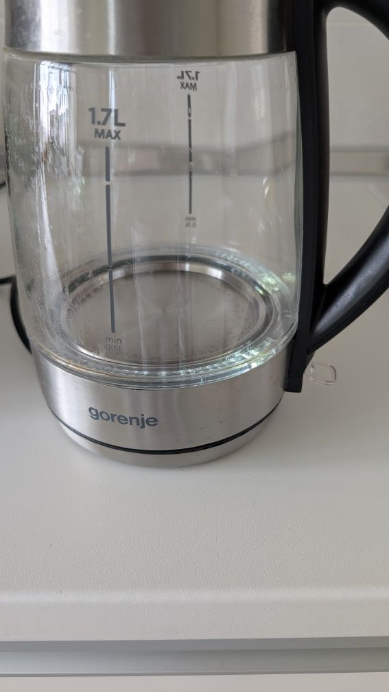 gorenje K 17GE електрочайник, працює, ручка відходить