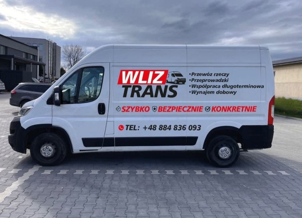 Przeprowadzki / Przewóz rzeczy / Wynajem busa