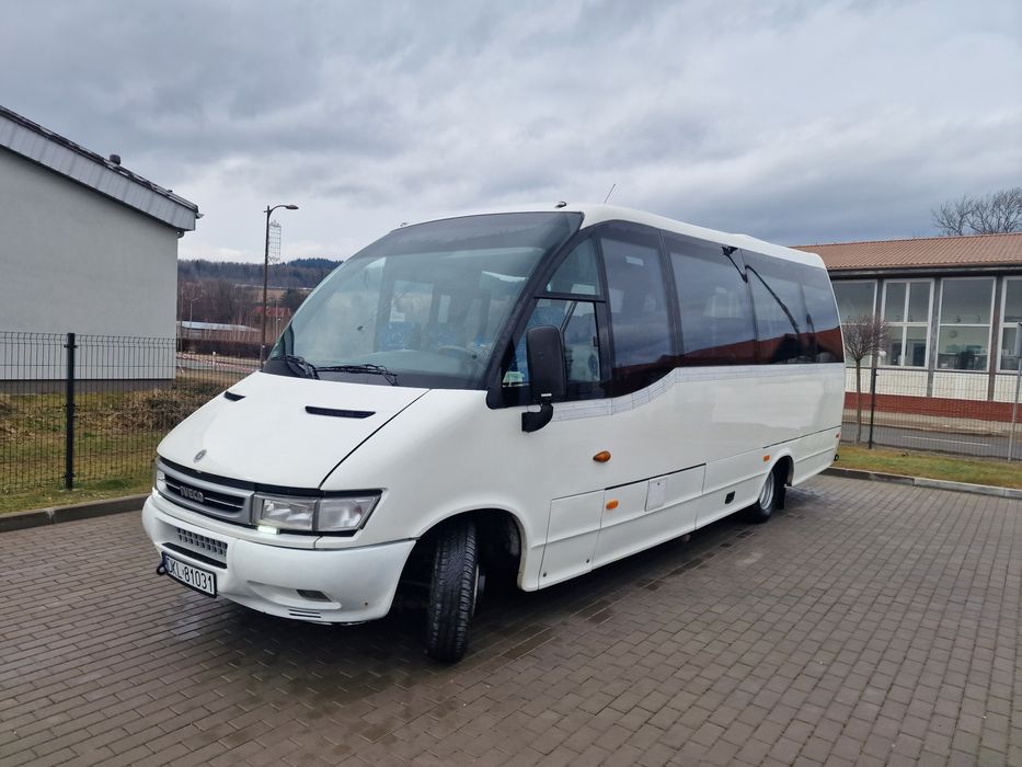 Autobus Iveco wing