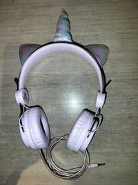 Różowe słuchawki przewodowe H&M "Unicorn"