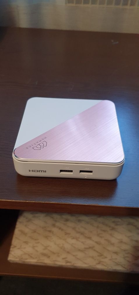 Медіаплеєр Homatics Box R 4K Plus 4/32.
Смарт приставка Homatics
