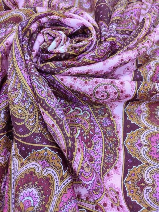 Павловопосадська хустка "Фаворит"вовняна з шовковою бахромою 125х125