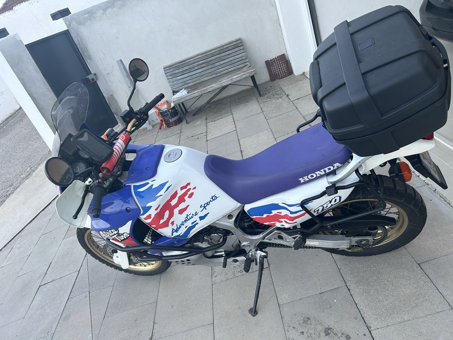 Honda africa twin 750 xrv750 rd07