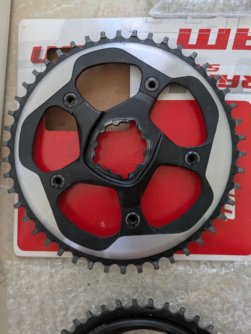 Гравійний групсет Sram Rival 1x11, Shimano Ultegra