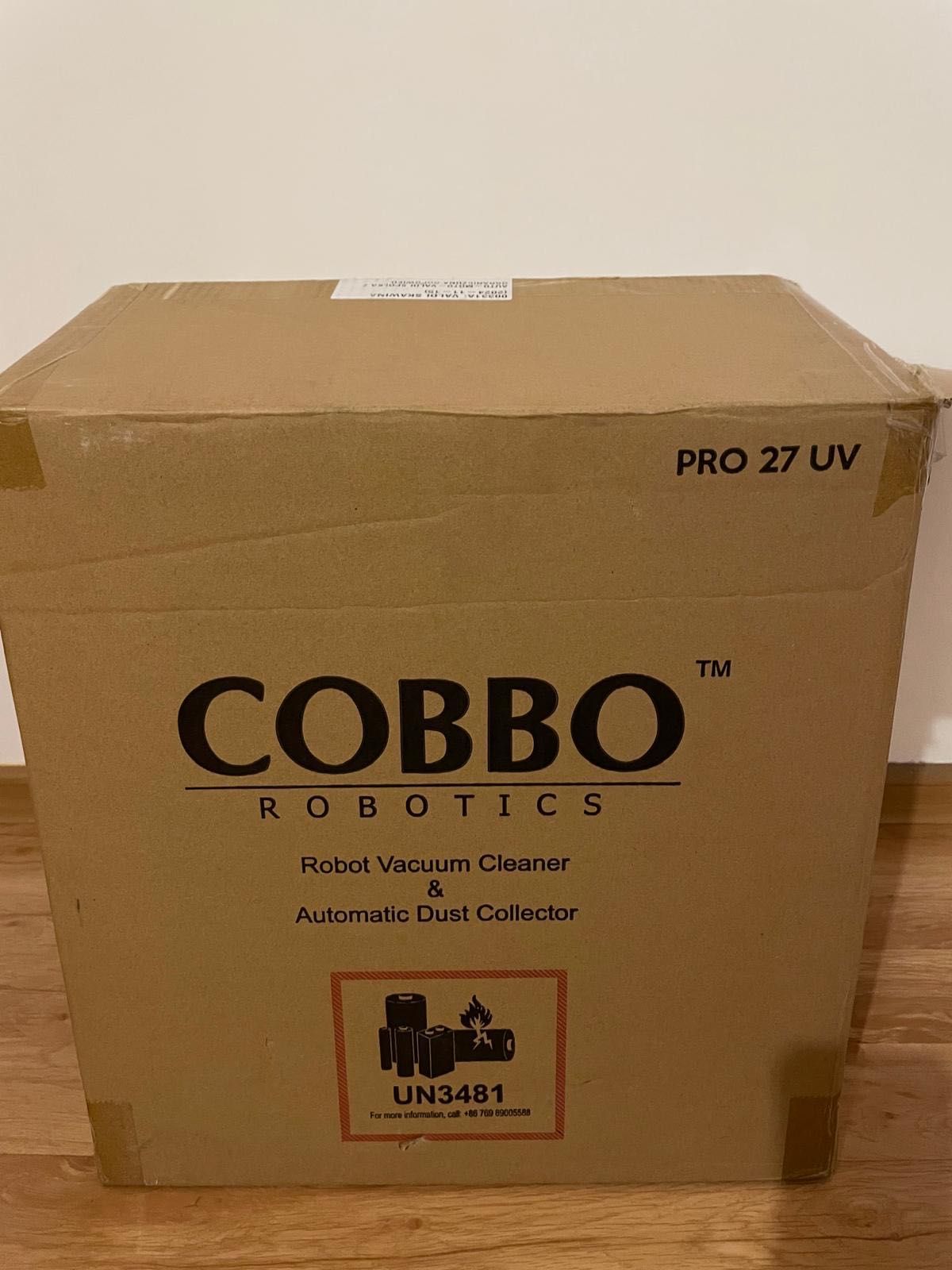 Robot odkurzająco-mopujący COBBO PRO 27 UV nieużywany