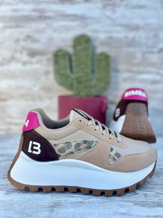 Sapatilhas disponíveis do 36 ao 41