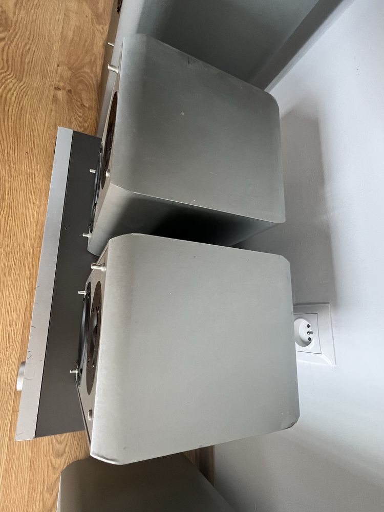 Amplituner 5.1 yamaha + dvd