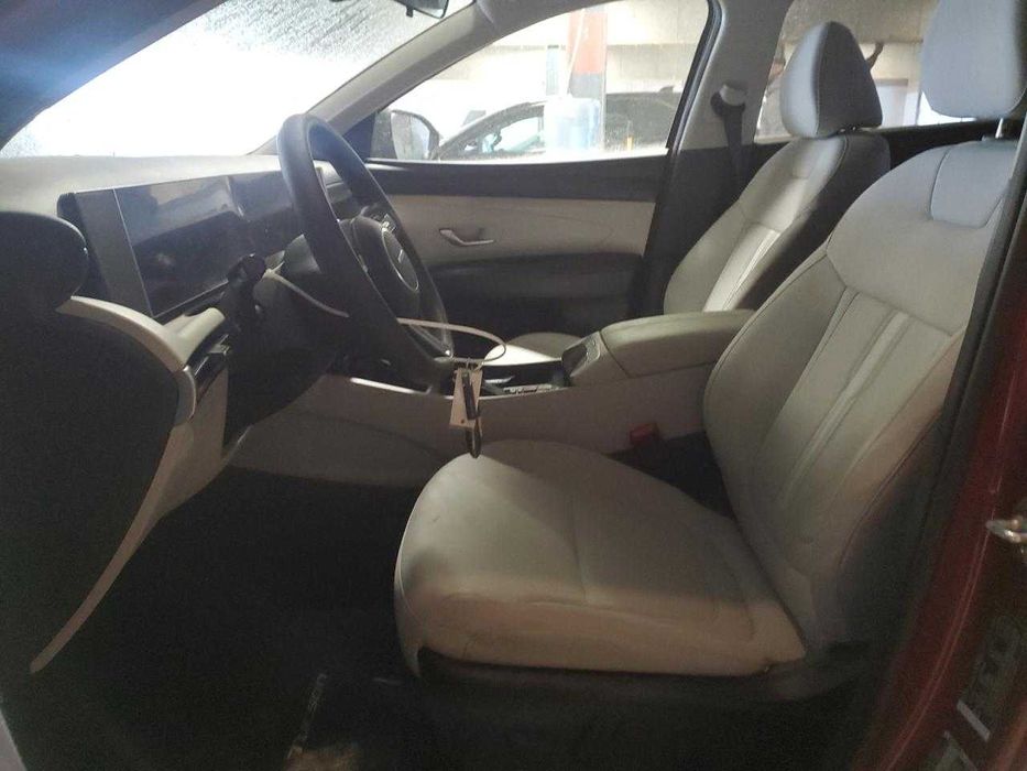 Продам авто Hyunday Tucson 2025 SEL red, Америка FWD