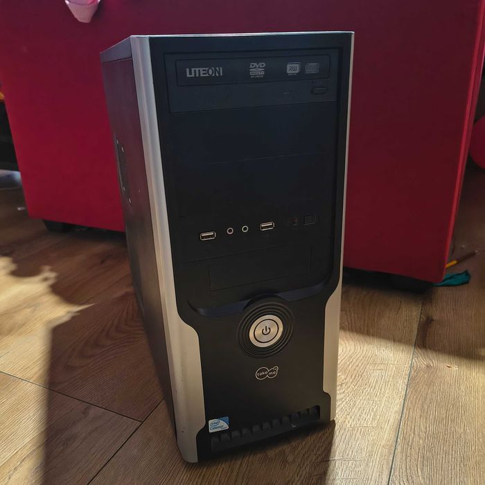 Komputer Pc I5 2400 GeForce 210