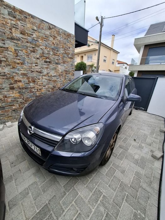 Opel astra H 1.3 cdti - Feio mas honesto!