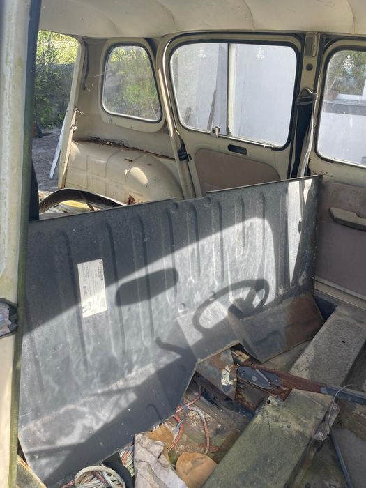 Projeto inacabado - Renault 4L