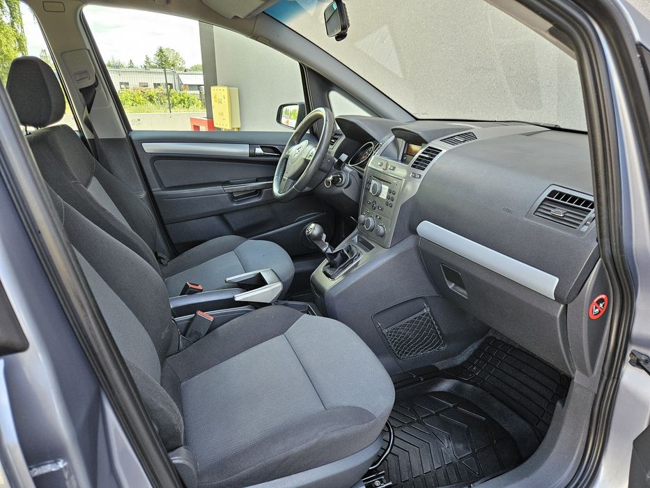 Opel Zafira B # 1.8 b + GAZ # wymieniony rozrząd # KLIMA Sprawna #