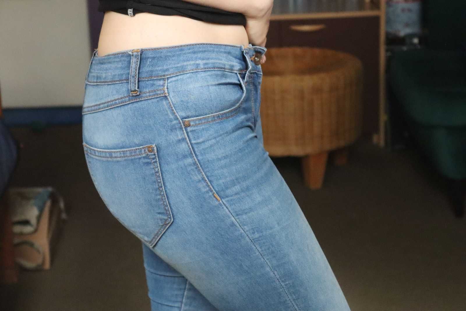 Spodnie jeansowe jeansy jasnoniebieskie