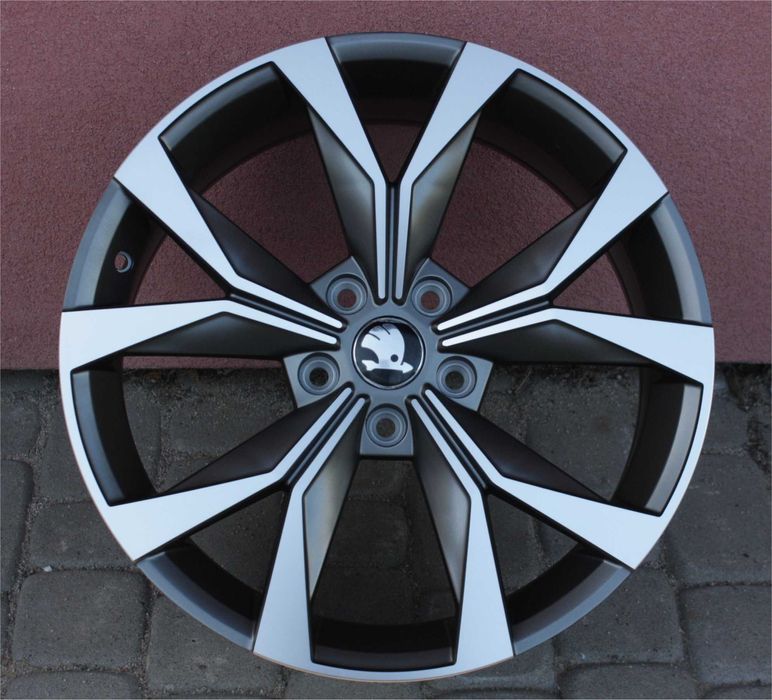 Alufelgi NOWE 18 5x112 et50 VW Golf Seat Skoda Octavia Superb Audi Cup