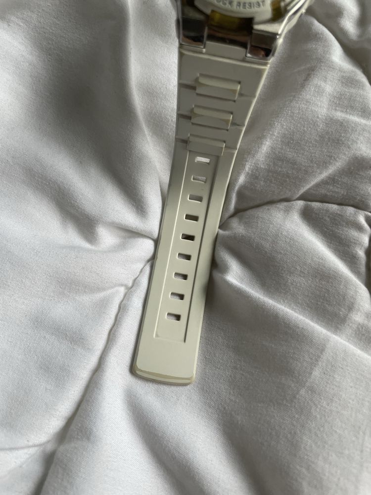 zegarek pancerny casio MSG-300C