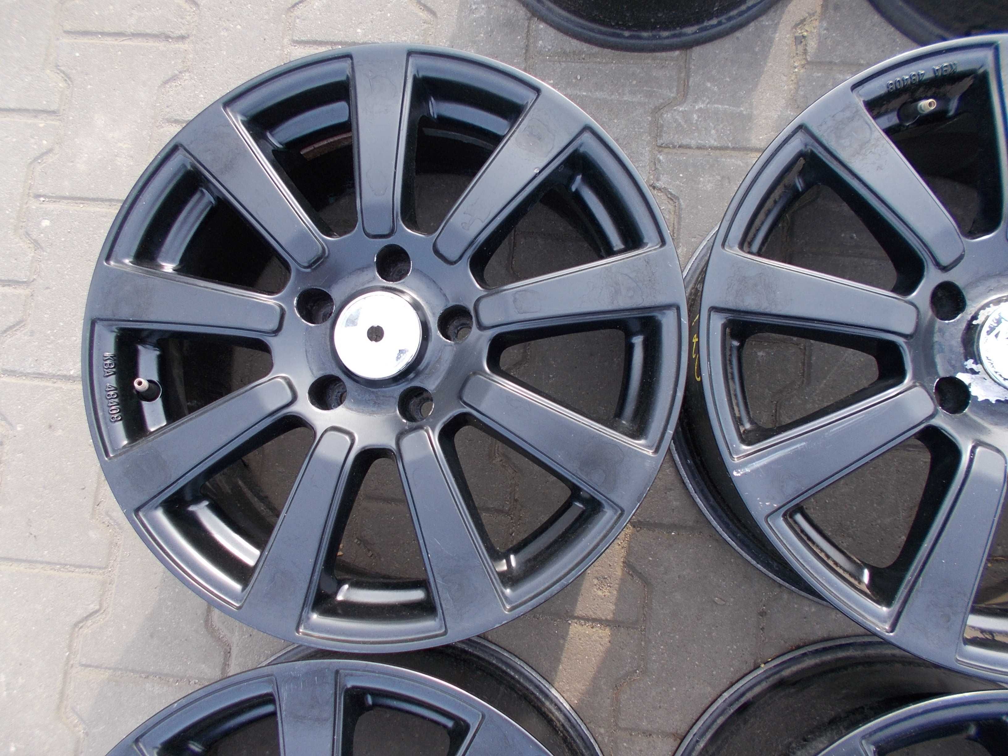 Felgi aluminiowe 5x120 8Jx17 ET30 Nr.927