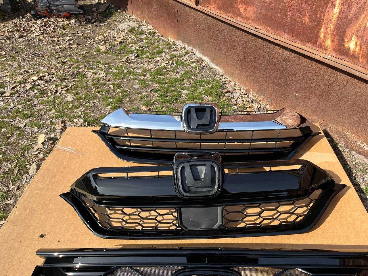 решетка радиатора, решітка радіатор Honda CRV5 CRV6 2017-2023