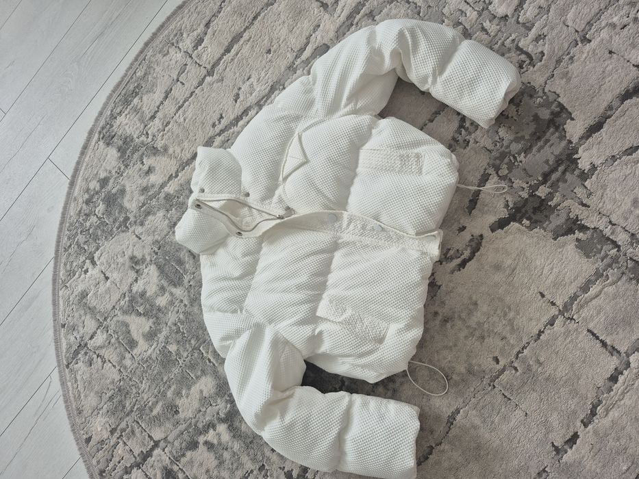 Пуховик жіночий укорочений