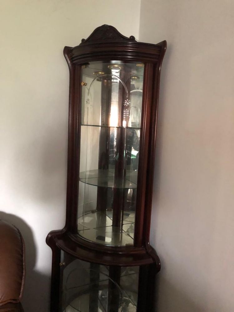 Movel de Canto com foco de luz