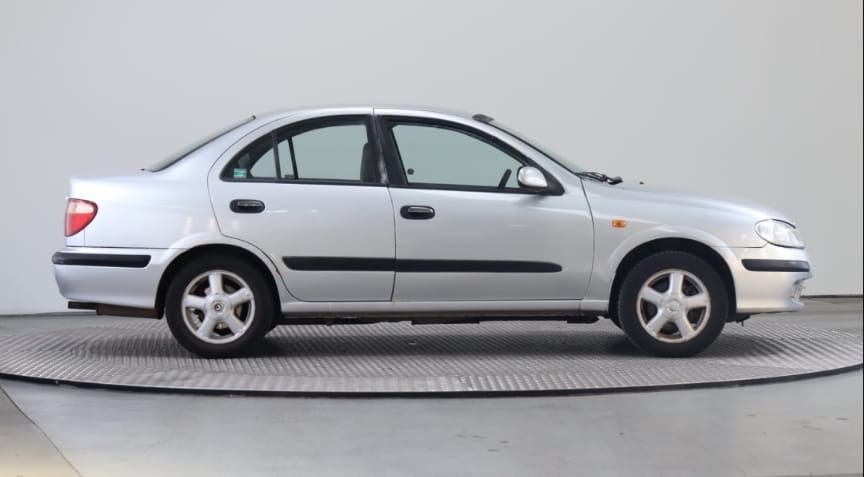 Nissan Almera qx 1.5 COMFORT