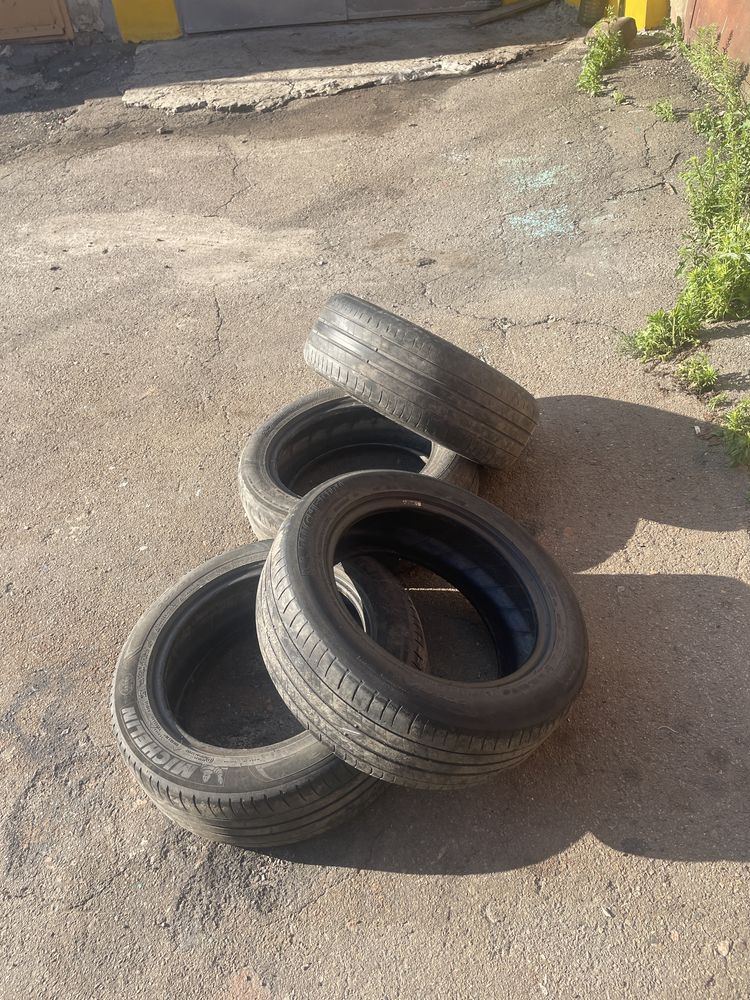 Резина літо Michelin R16