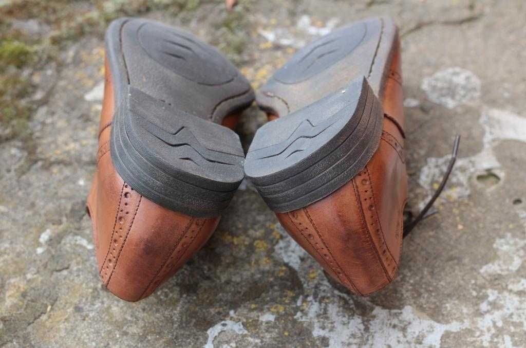 Туфлі броги Clarks. Оригінал 45р